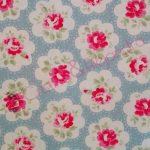 Tela loneta flores fondo azul. Ref 383