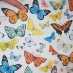 Tela loneta mariposas. Ref 301