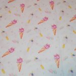 Tela algodón de unicornio. Ref 176