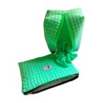 Cristina y Alejandra. Conjunto Estuche, Neceser y coletero Verde