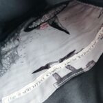 Cristina y Alejandra.Tote Mochila gris. Alexander Henry2