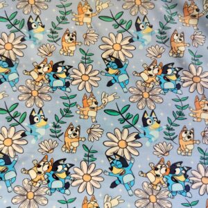 Tela punto Bluey margaritas. Ref 748