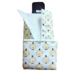 Cristina y Alejandra. Cambiador bebé leones