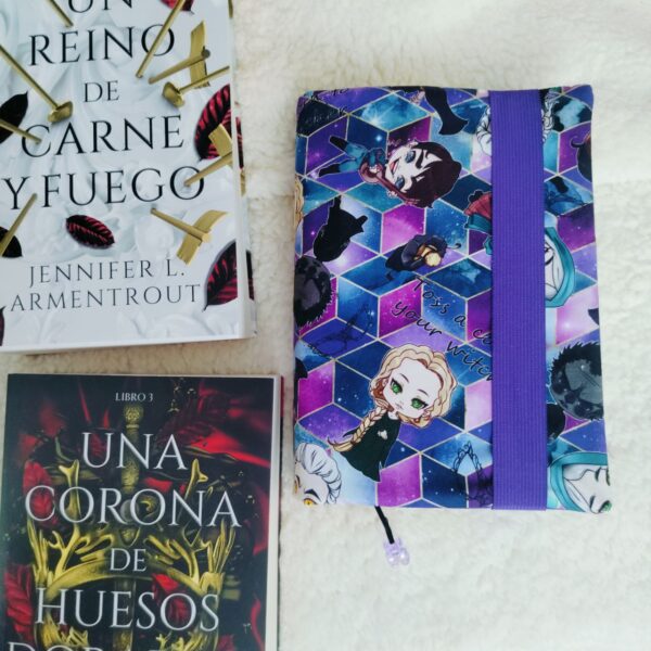 Cristina y Alejandra. Funda de libro con solapas Talla S The Witcher